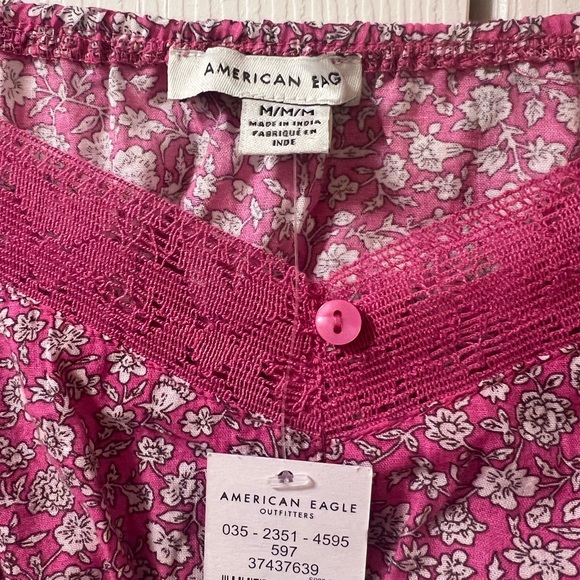 American Eagle Outfitters Pink Floral Blouse - Picture 2 of 4